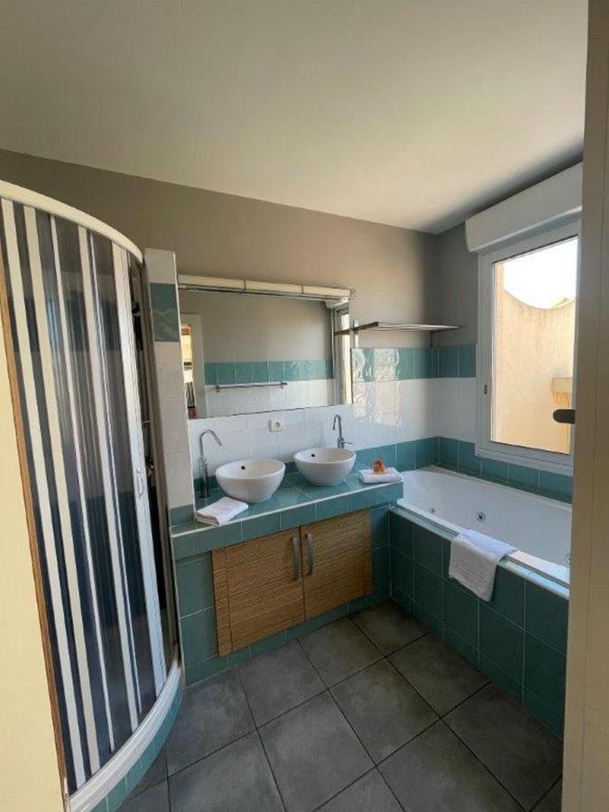Le Jardin D'Eden "Reserve Aux Couples" Agde Exterior photo