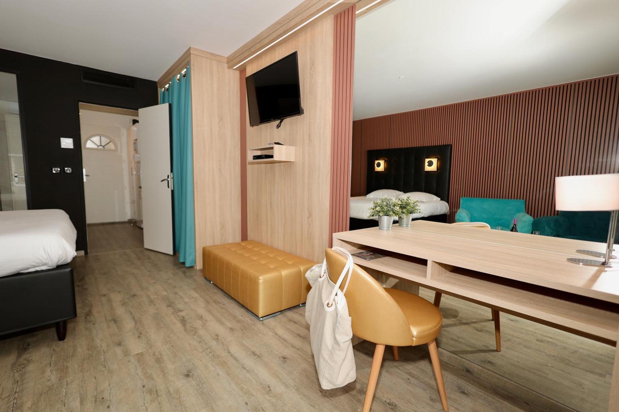 Le Jardin D'Eden "Reserve Aux Couples" Agde Exterior photo